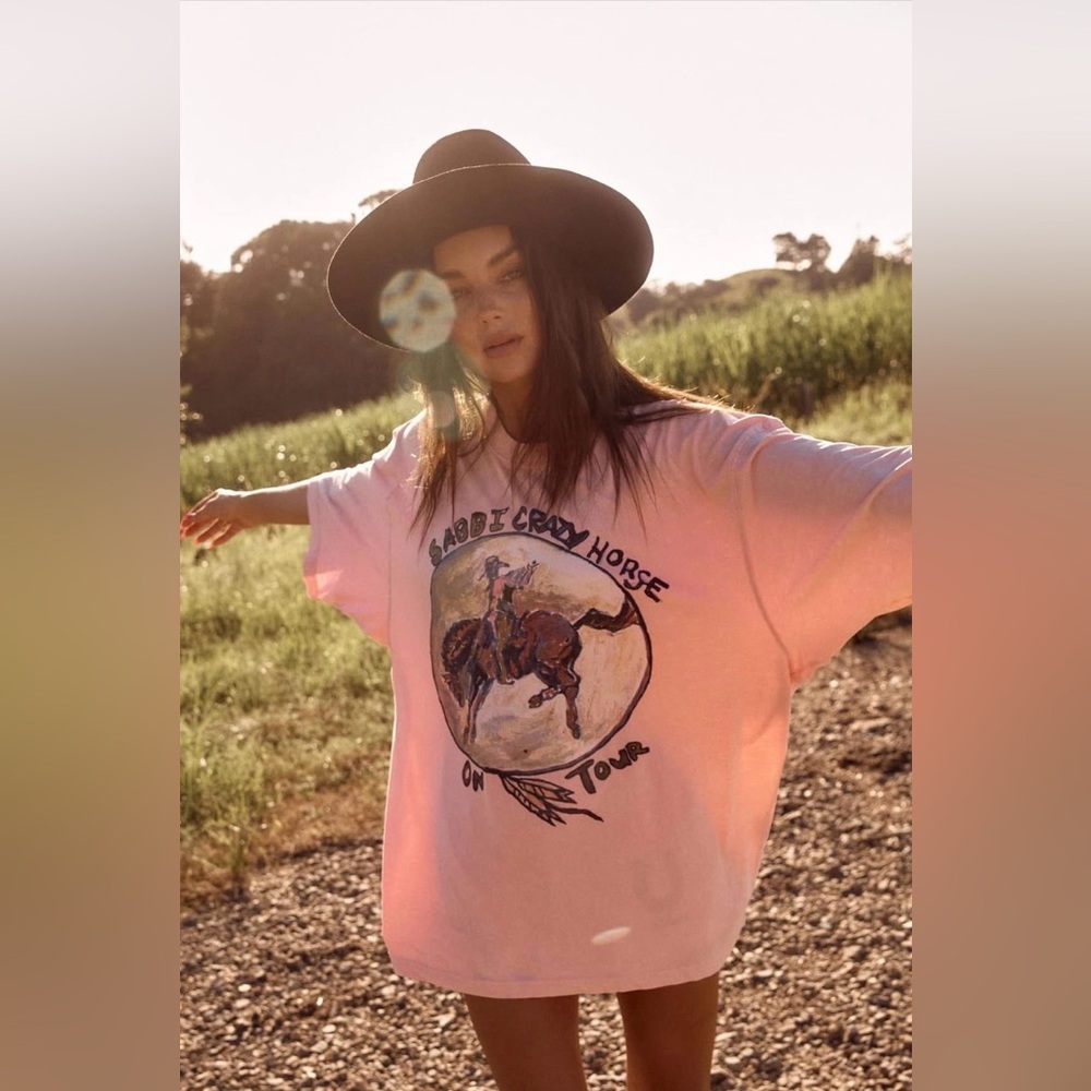 SABBI Pink Crazy Horse T-Shirt - S